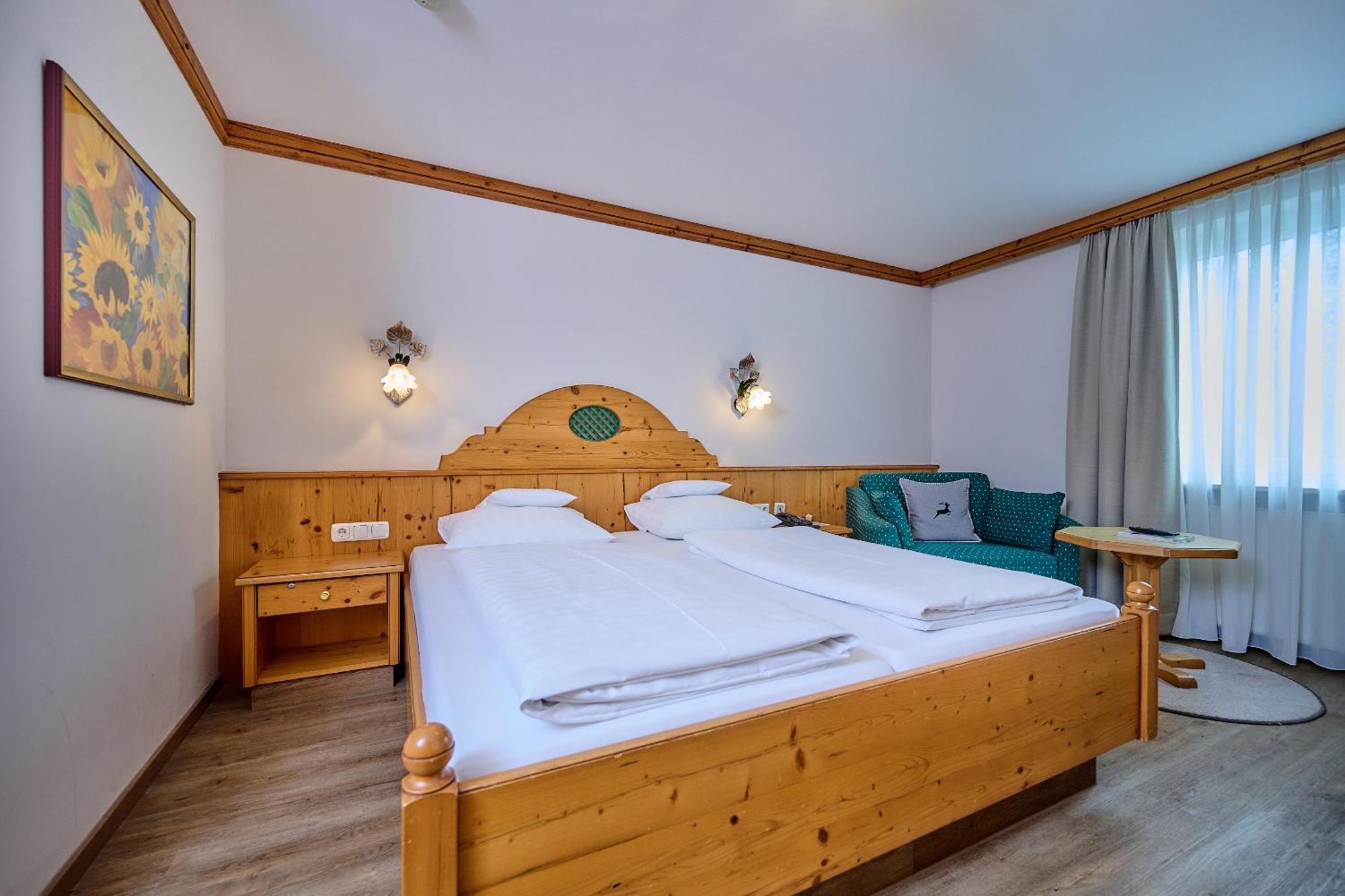 Hotel Am See Нойтраублинг Стая снимка