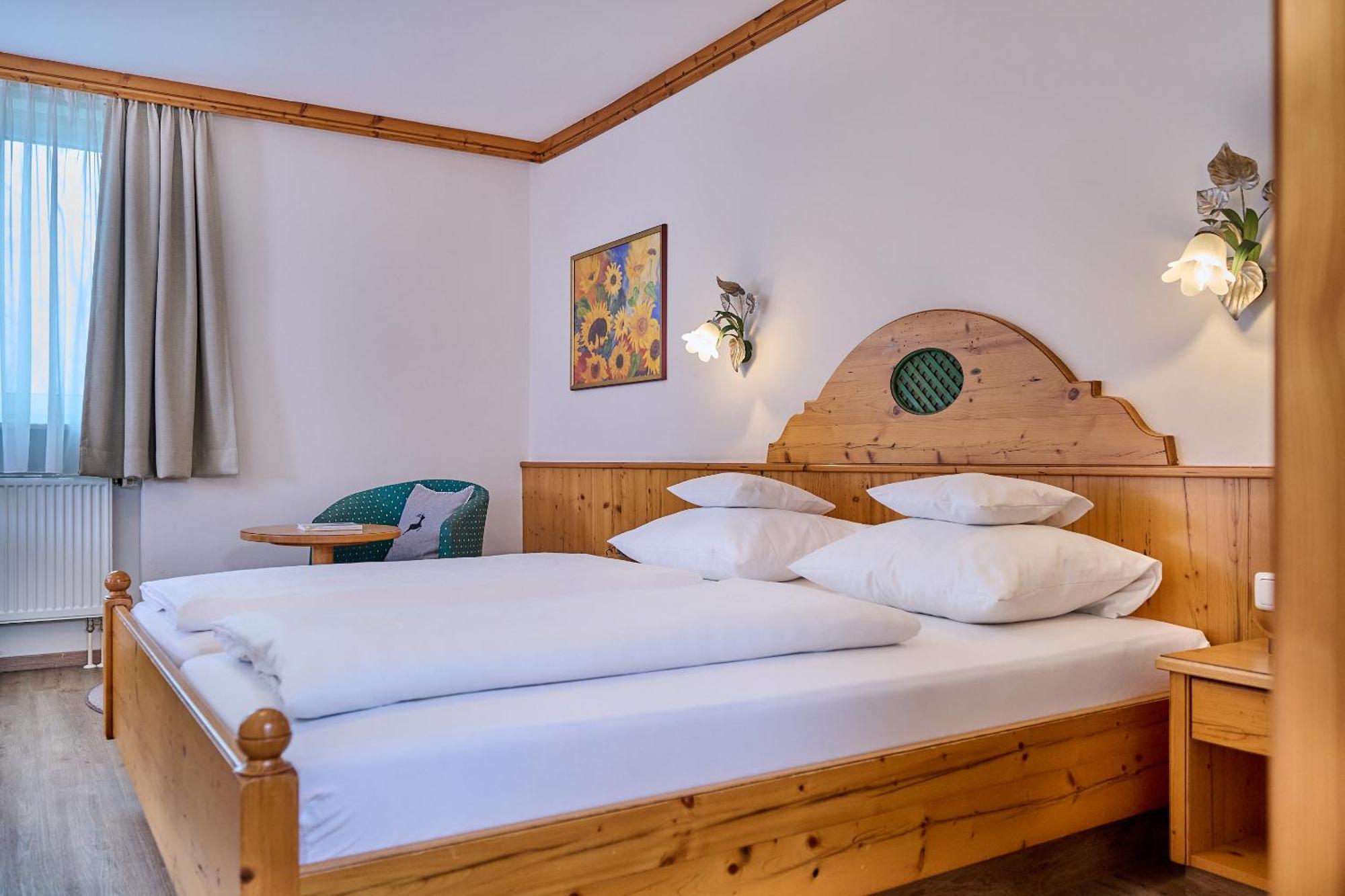 Hotel Am See Нойтраублинг Стая снимка